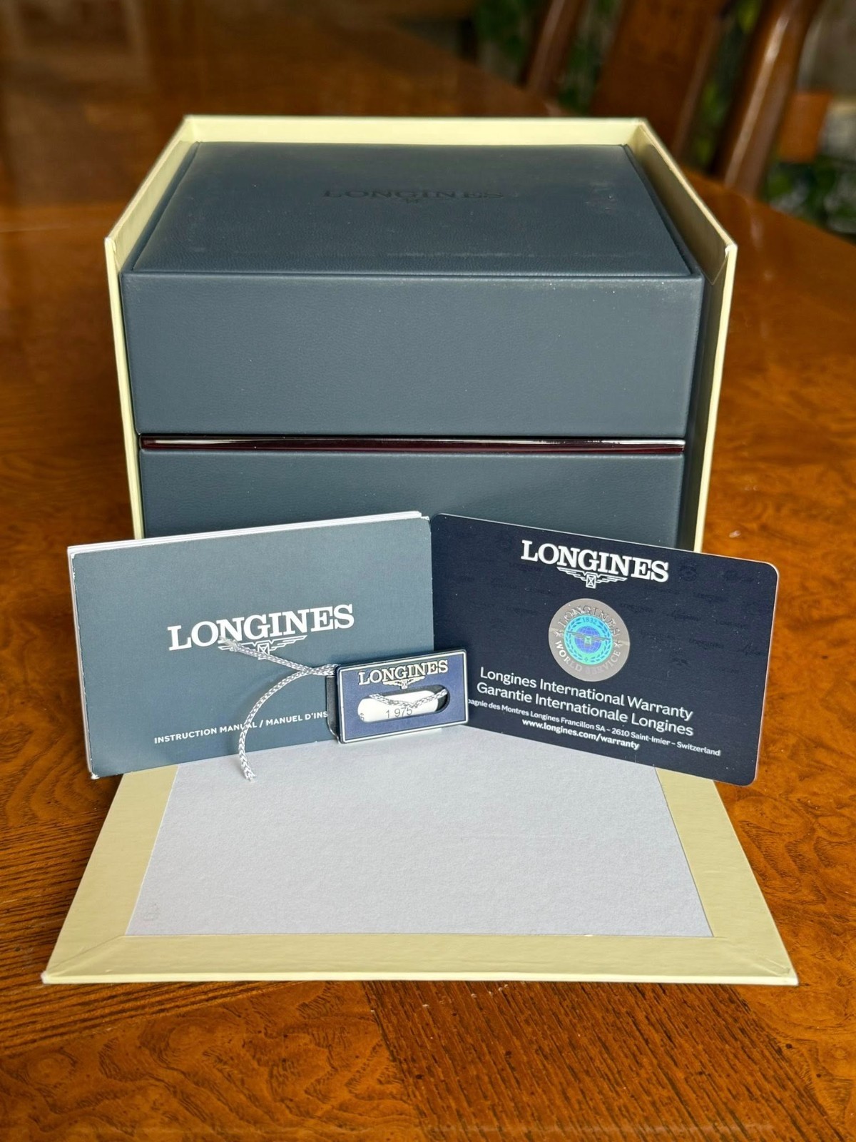 LONGINES CONQUEST 41MM – PRE-OWNED & BEAUTIFUL – REF. L38304726 – BOX & PAPERS