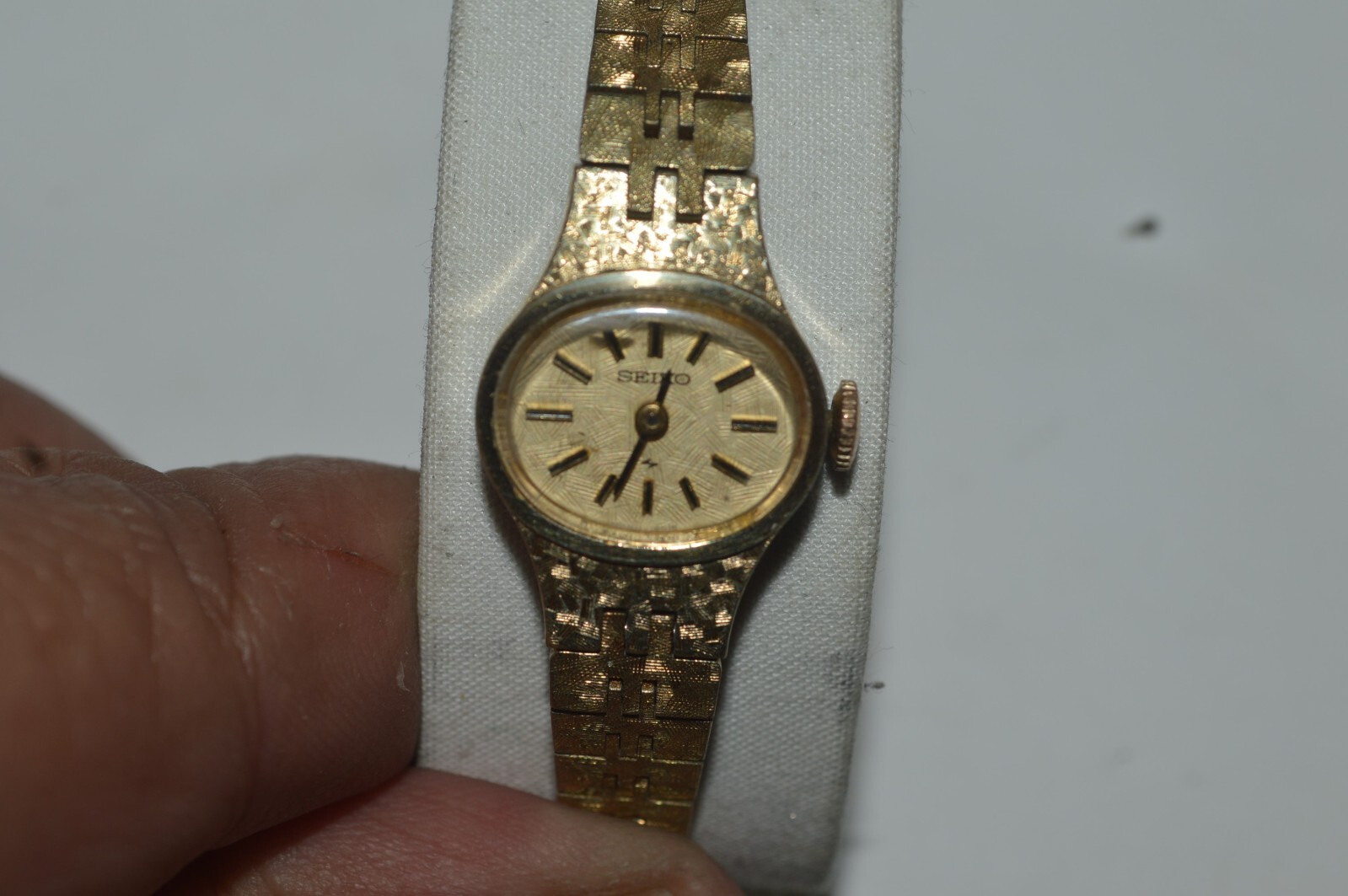 Vintage SEIKO Watch 11-7619 Mechanical Wind Up Ladies 18mm Works Fine Tested