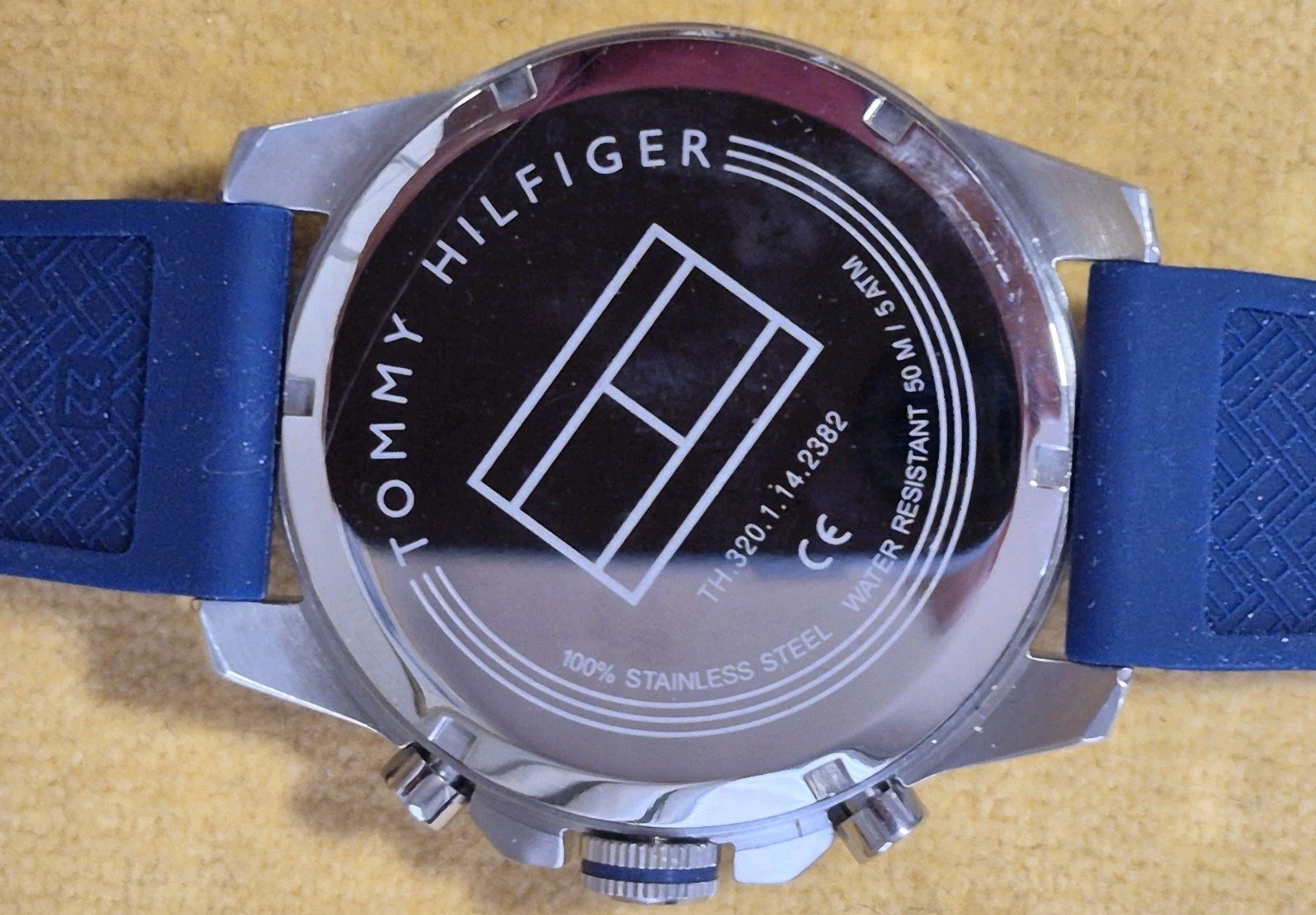 Tommy Hilfiger 1791473 Men’s Quartz Silicone Strap Black Dial Watch, 46mm