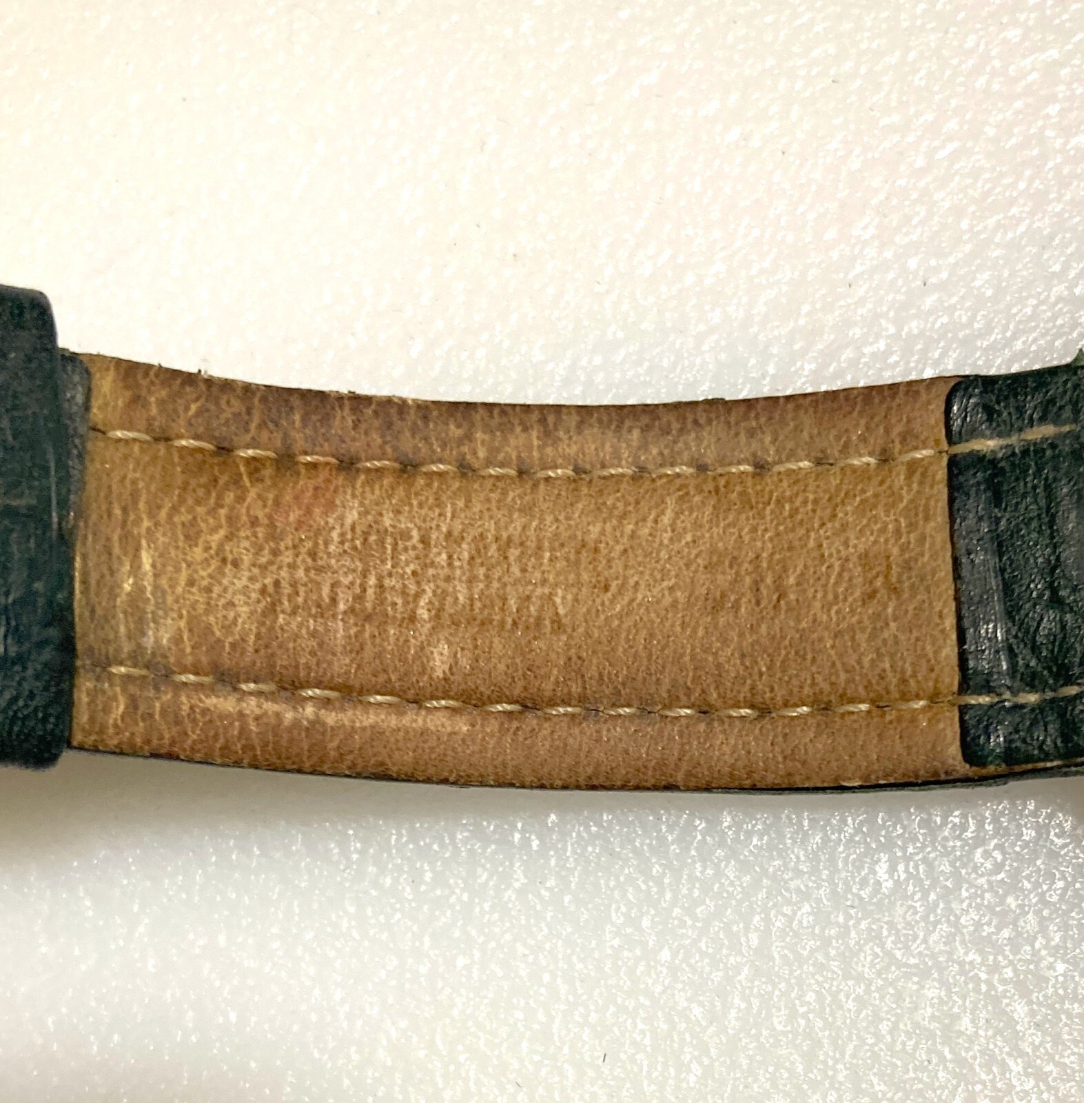 SEIKO 2-Tone Dial W/Gold Tone ThinCase & Hadley Roma Leather Band 7N01-6G39-RARE