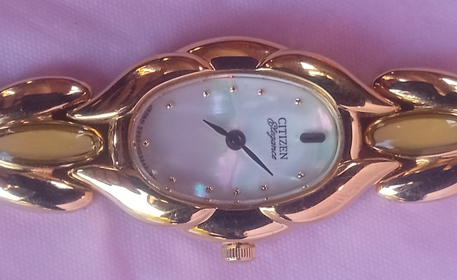 vintage citizen Elegance quartz women’s watch hexagonal mother of pearl gold inl