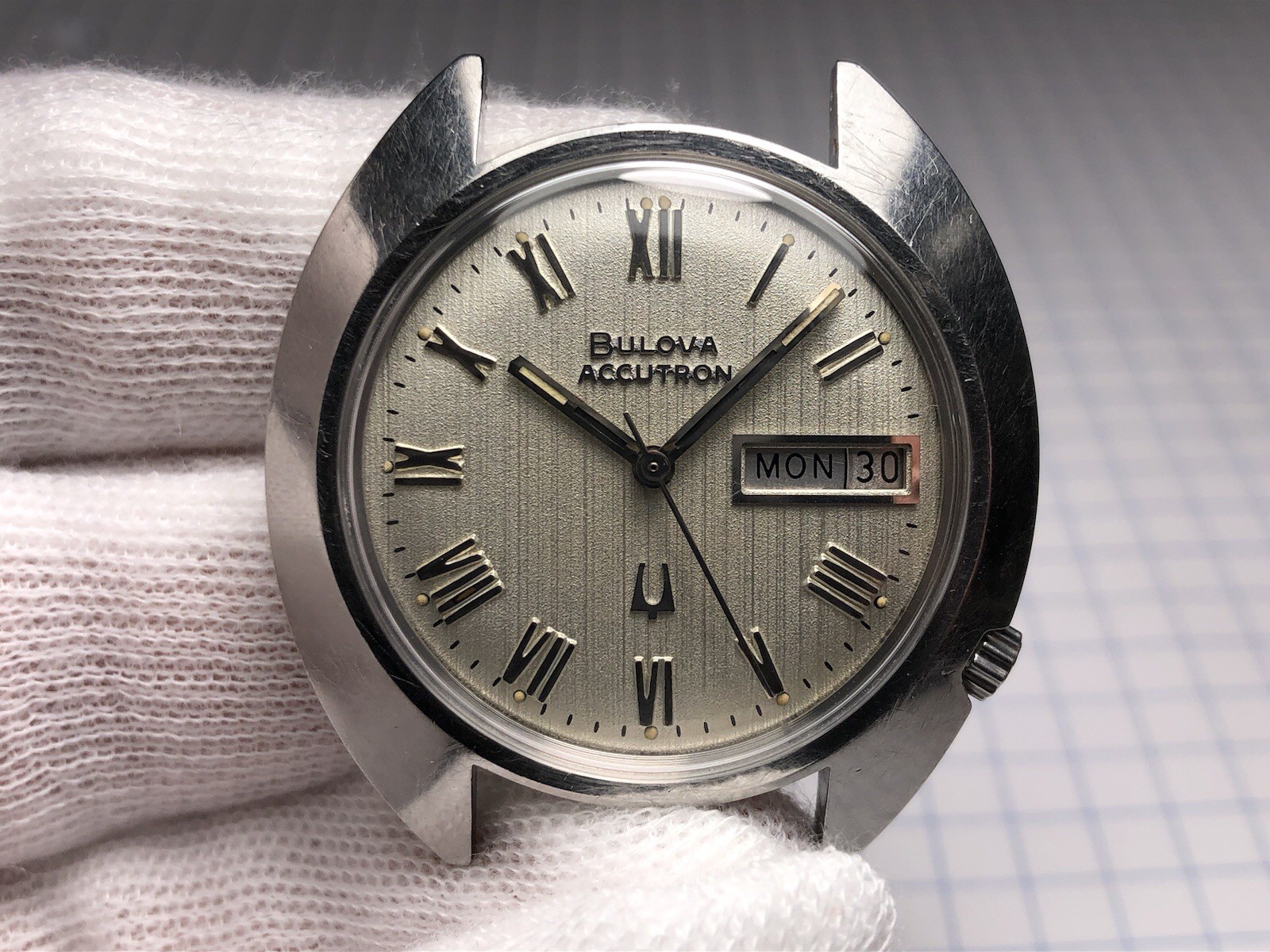 Vintage 1973 Bulova Accutron Day Date Tuning Fork 2182 Men’s Watch