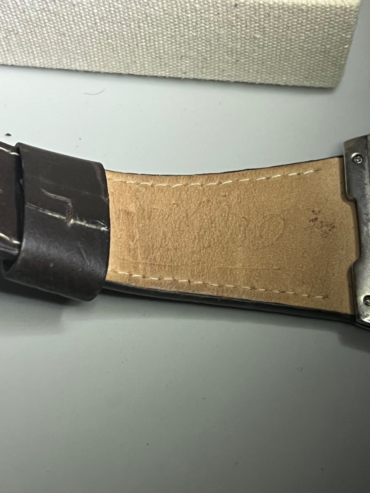 Vintage MOSSIMO 90072 Men’s Retro Wide Leather Brown Cuff Watch