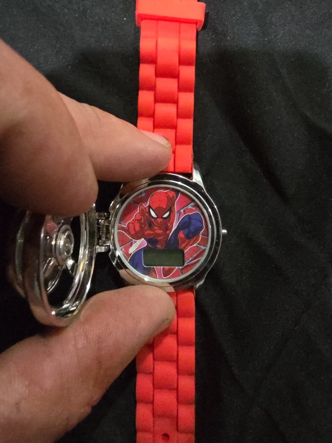 Marvel Spider-Man Unisex Children’s Watch with Metallic Spinner Top in Red