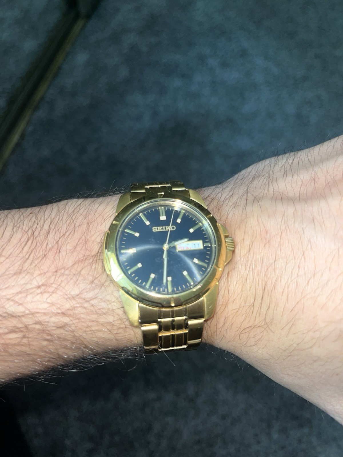 Seiko 5 Men’s Gold-Tone Bracelet Watch Blue Sunburst Dial Auto Day/Date