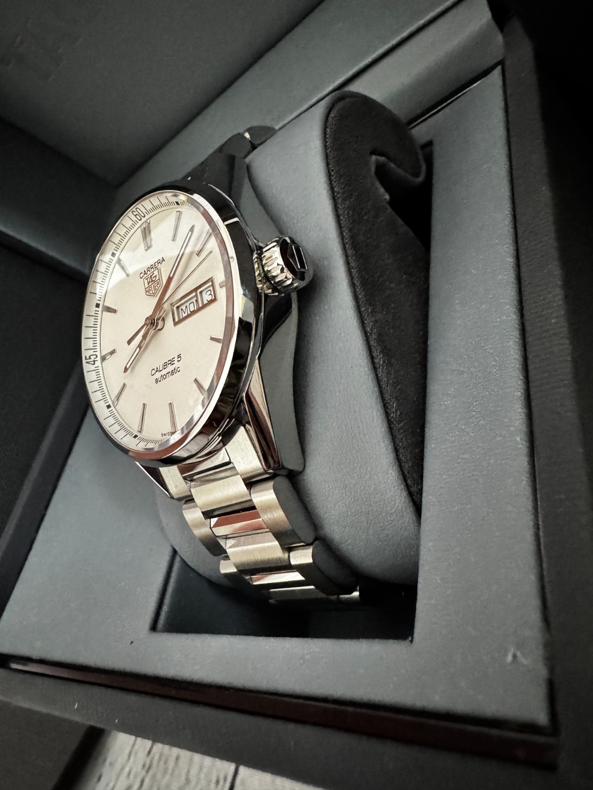 TAG HEUER Carrera Caliber 5 Automatic 41 mm Mens Watch WAR201B.BA0723 White Dial