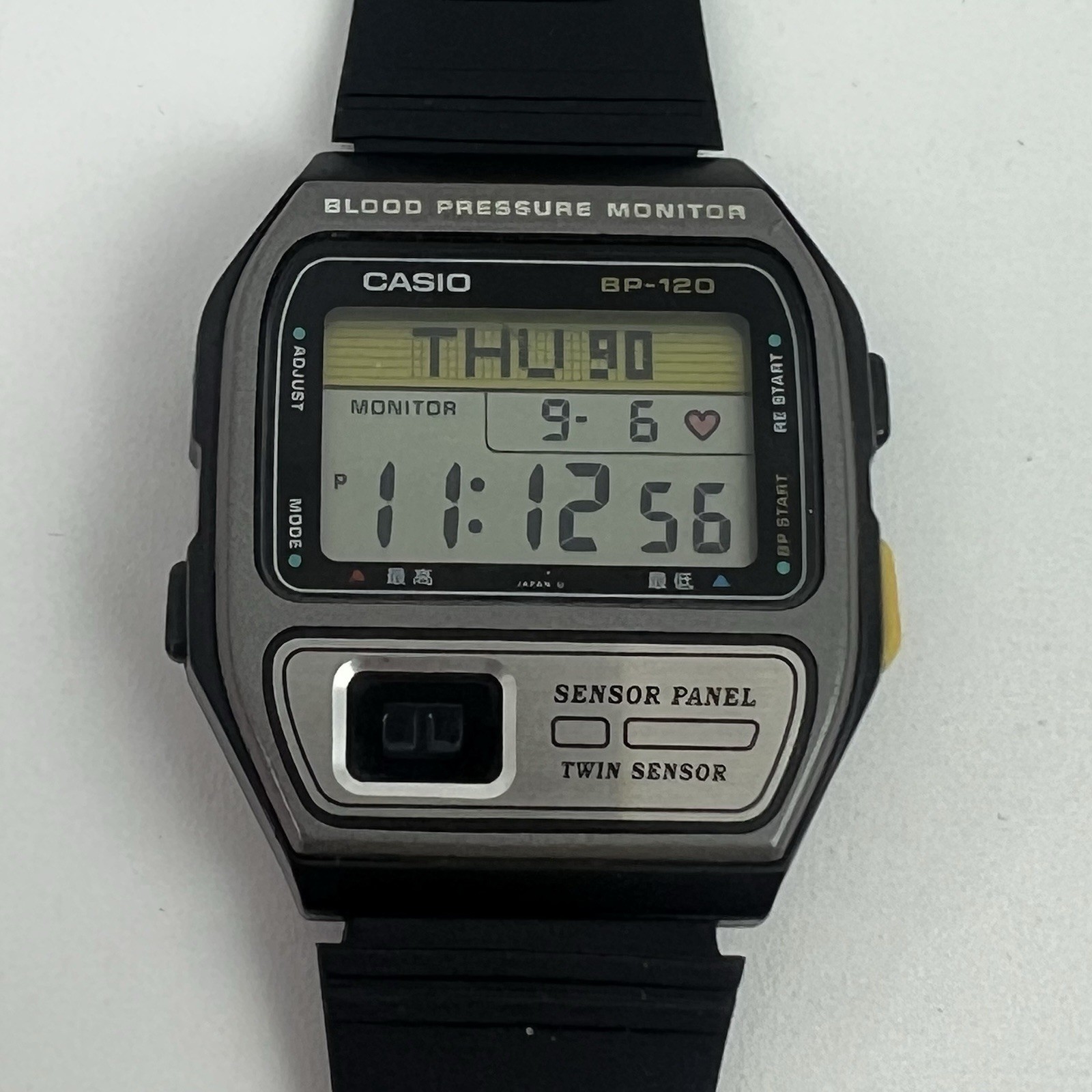 Rare Vintage Casio Blood Pressure Monitor BP-120 Men’s Digital Watch “READ”