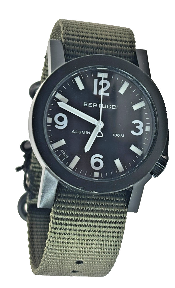 NEW BERTUCCI MEN’S PREOWNED FIELD QUARTZ WATCH, MODEL A-6A EXPERIOR