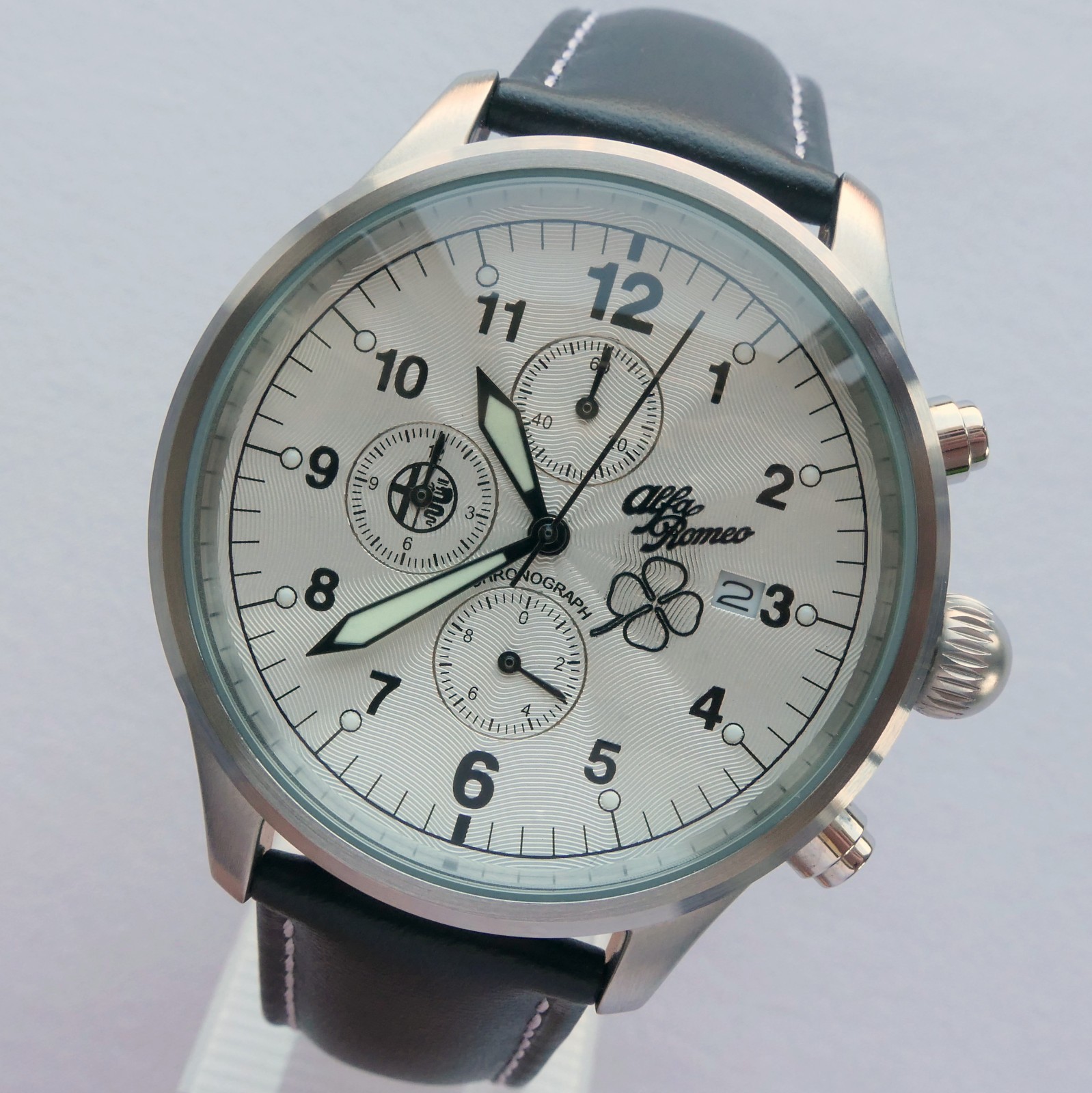 Alfa Romeo Italian Spider Driver Pilot Car Accessory Sport Watch Chronograph