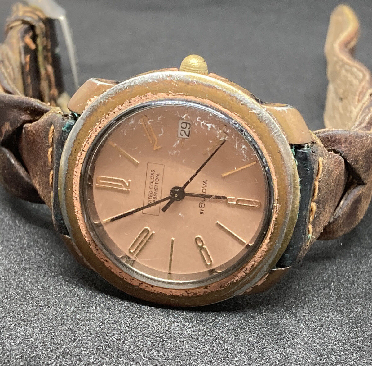 Vintage United Colors of Benetton by Bulova Leather band Dakota watch