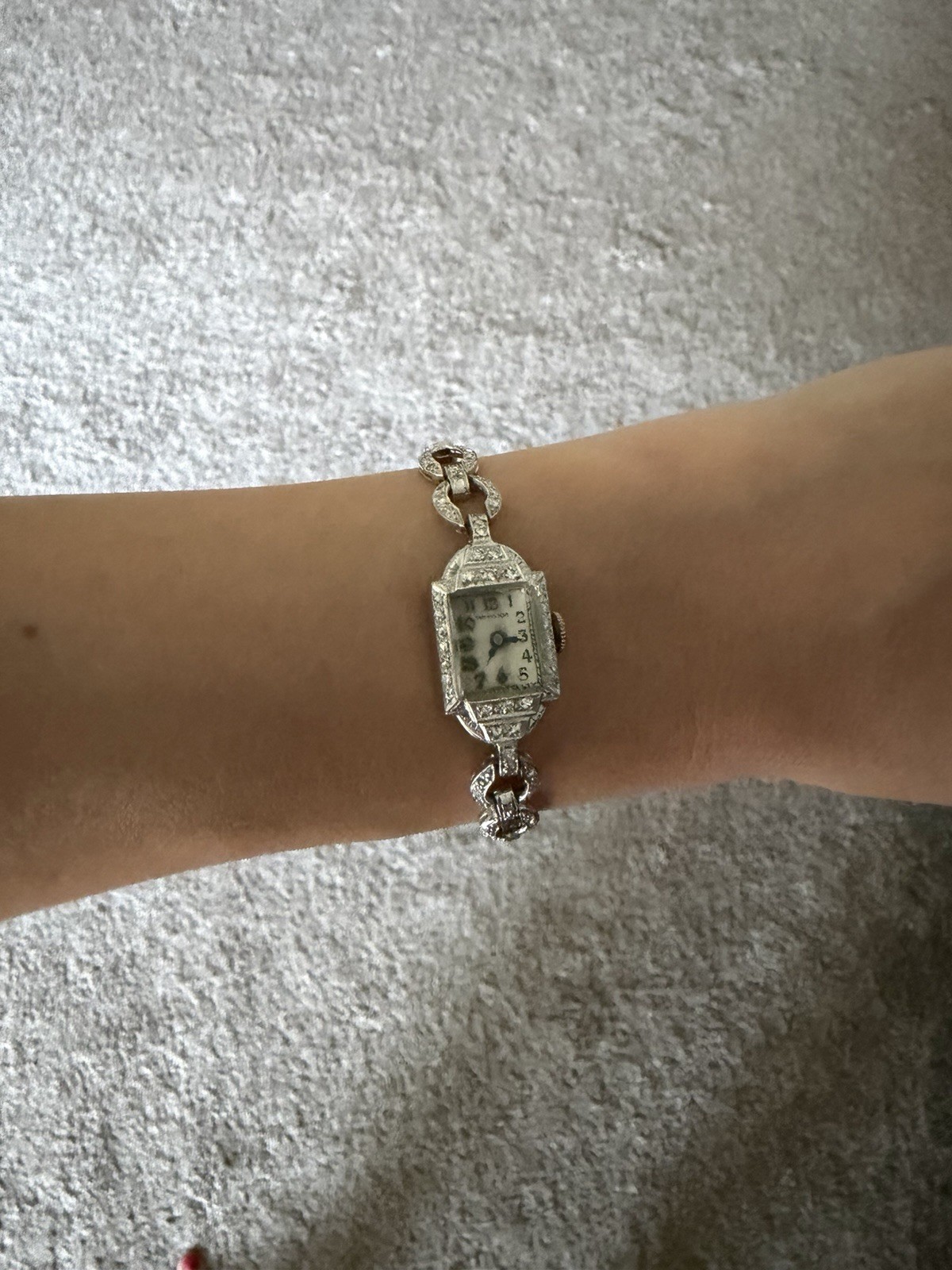 A.R. Morris Jewelers Vintage Women’s Quartz Rectangle Silver Bracelet Watch