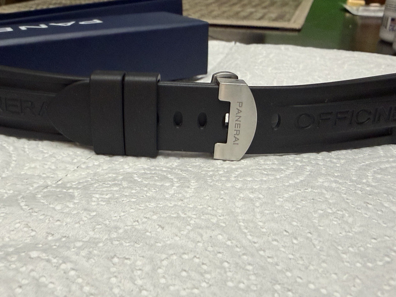 Panerai 24mm Black Rubber Strap Band w/ 22mm stainles Steel Deployant Clasp