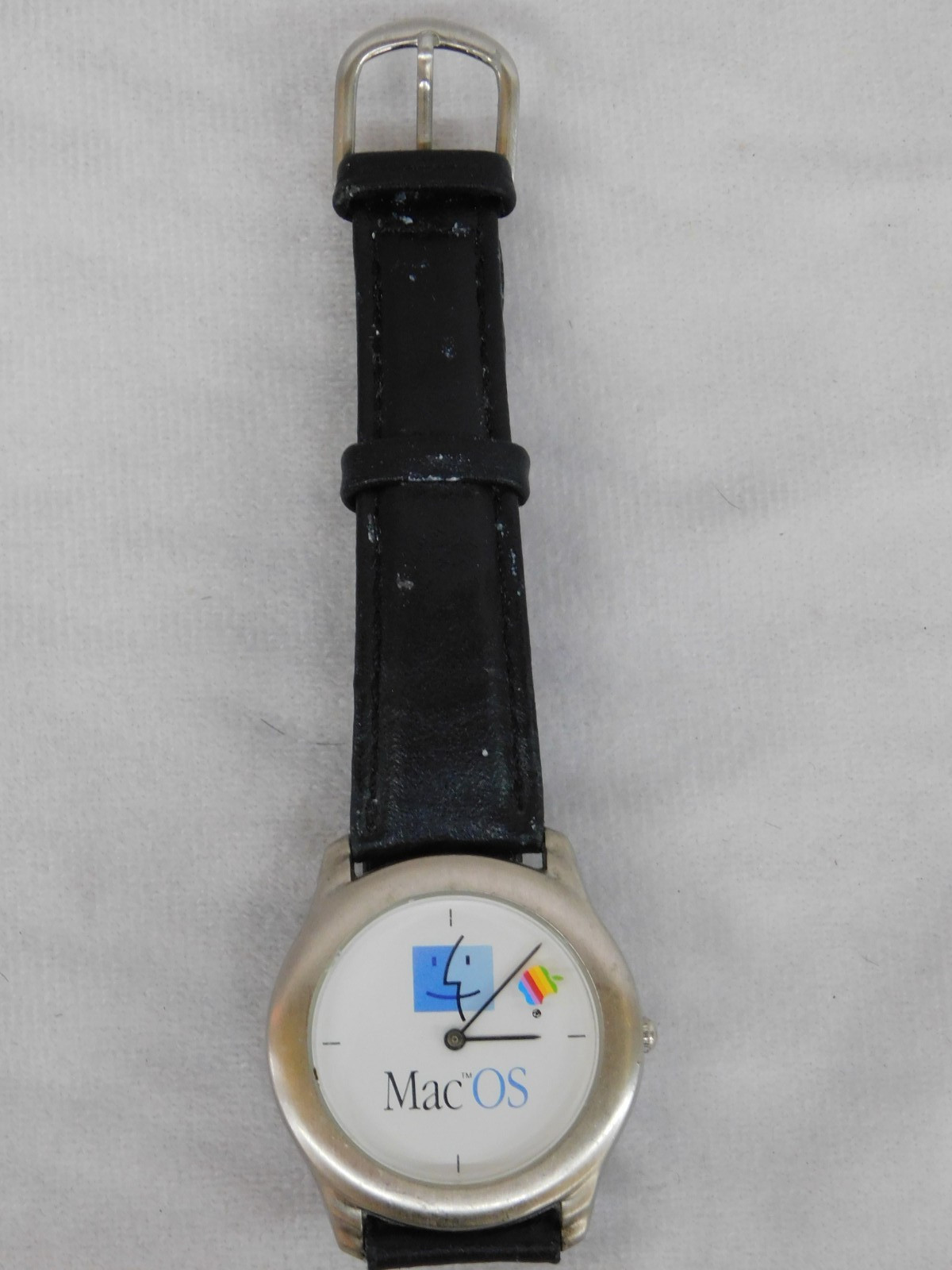 Vintage 1990’s Floating Apple Mac OS Promotional Quartz Watch WORKS GREAT!
