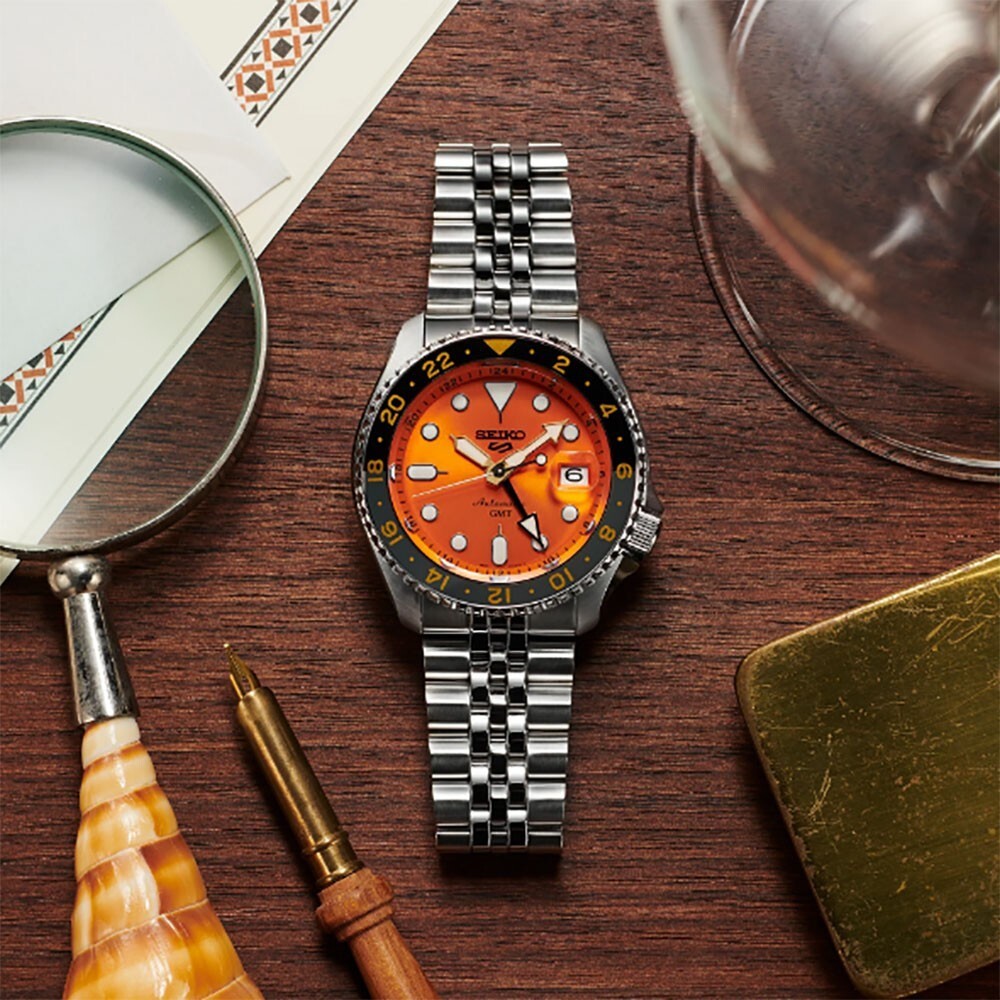 New Seiko 5 Sports 42.5mm Orange Dial Stainless Steel Men’s Watch SSK005