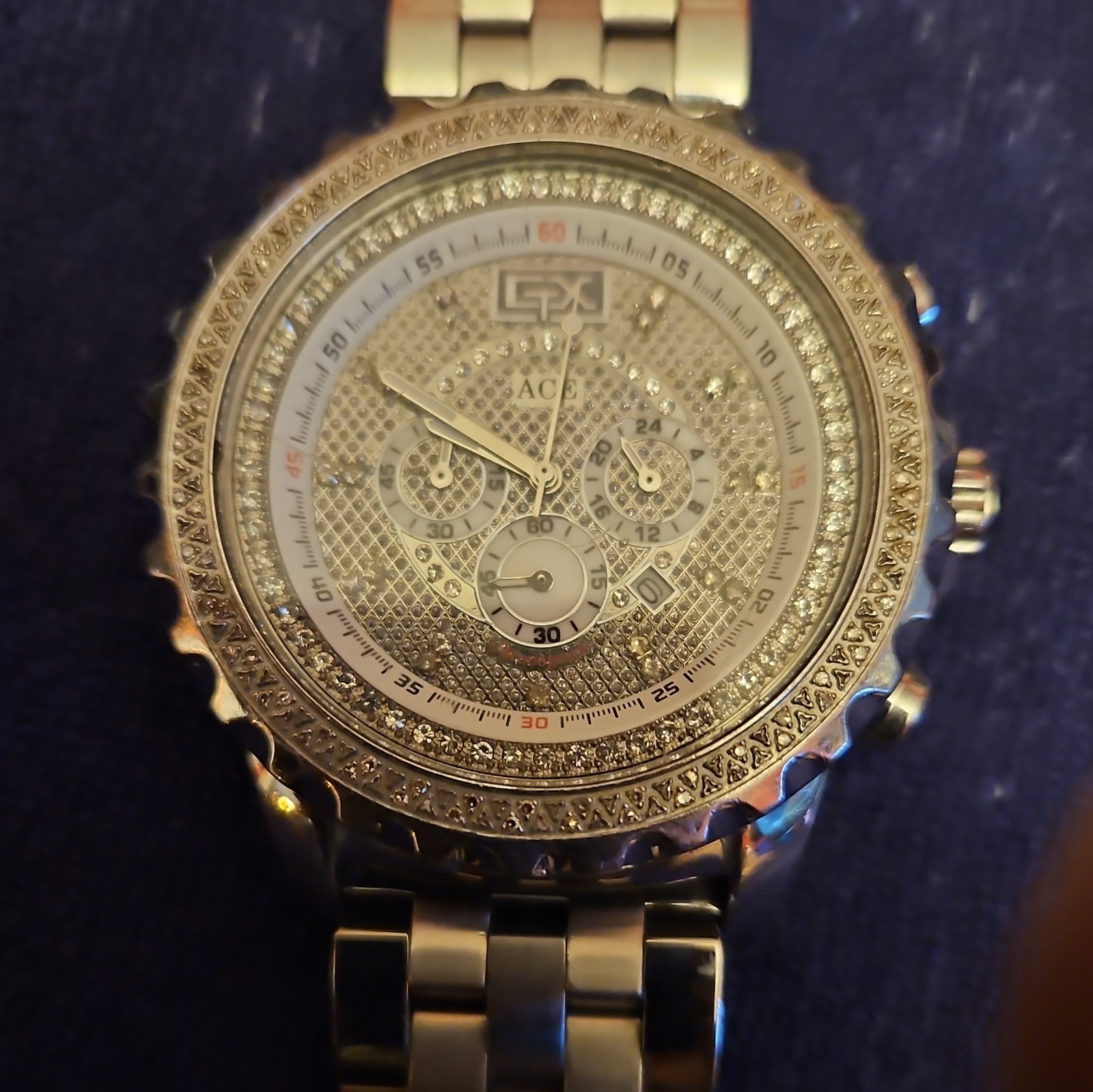Gx ACE Quartz Chronograph Date Silver Diamond Watch Needs Battery