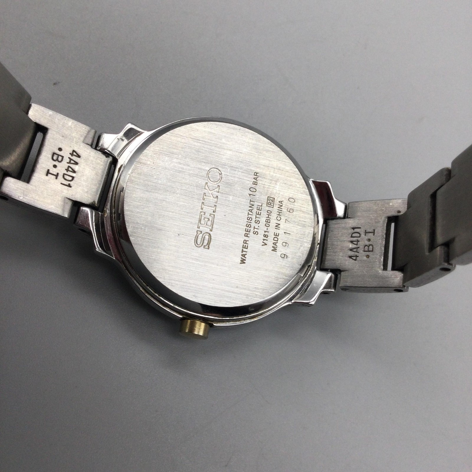 Seiko Solar V181-0AB0 Womens Watch 27mm Two Tone 100M Stainless Steel 5.75″