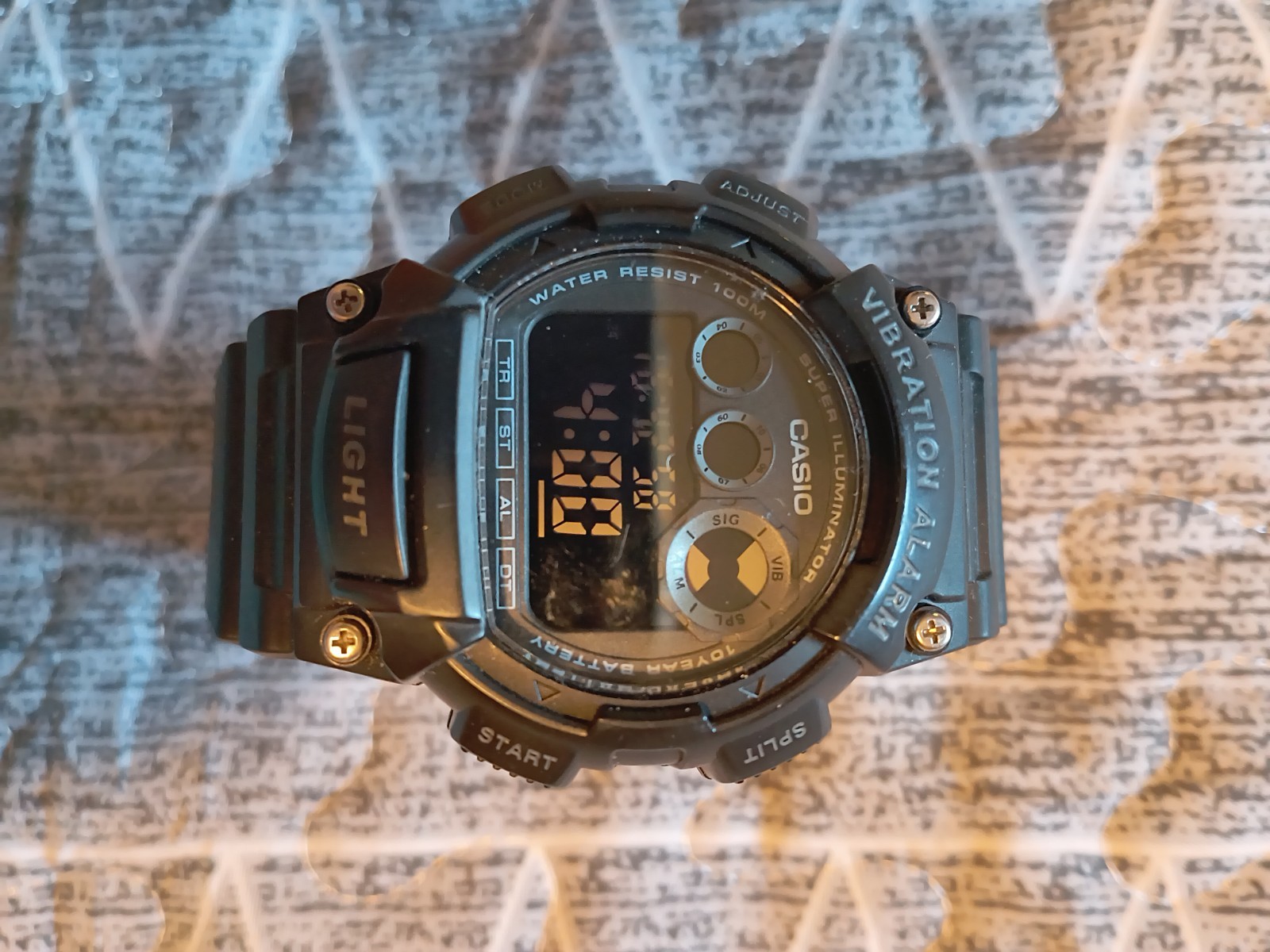 Casio W-735H Digital Quartz Vibration Alarm Backlight 100m Black Resin