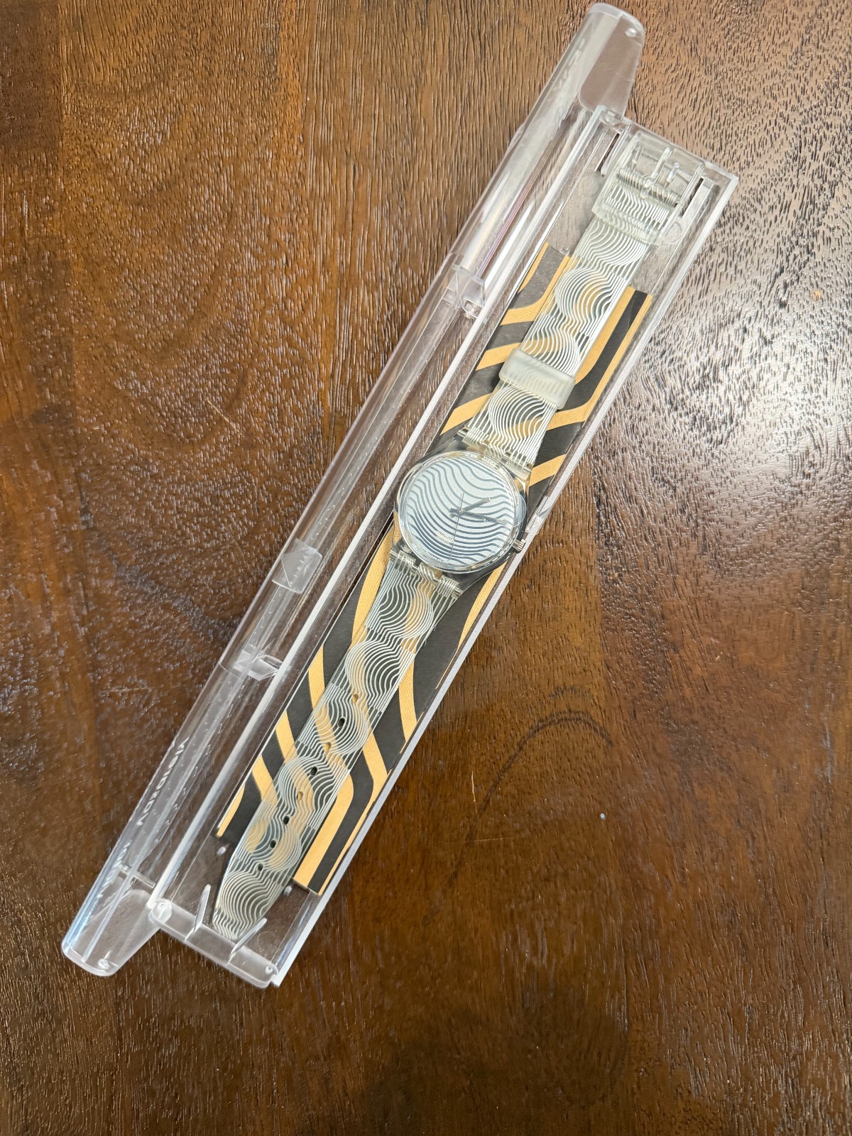 1996 Swatch Keret GK231 NOS Victor Vasarely Artist Op Art Gent 34mm Working