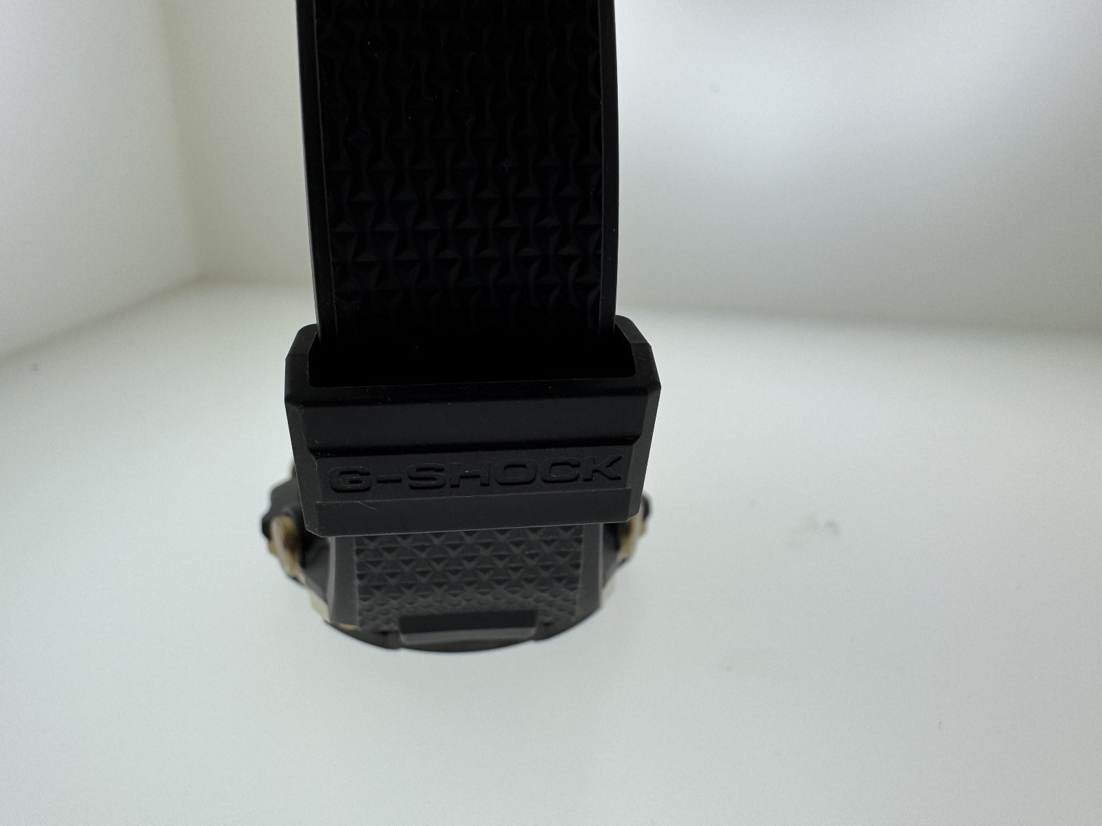 Original Casio G-Shock GSTB 400 GB 1A9 SOLAR POWER BLACK DISPLAY SAMPLE WATCH 4