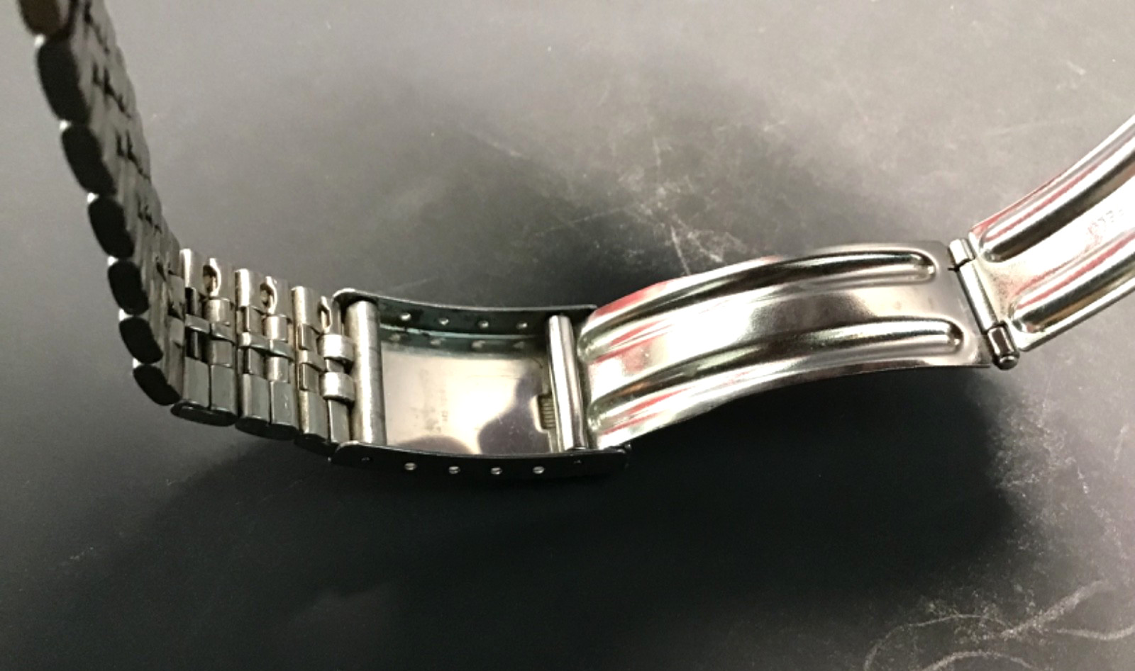 PULSAR #Y651-506A QUARTS ANALOG WATCH – VINTAGE PULSAR WATCH