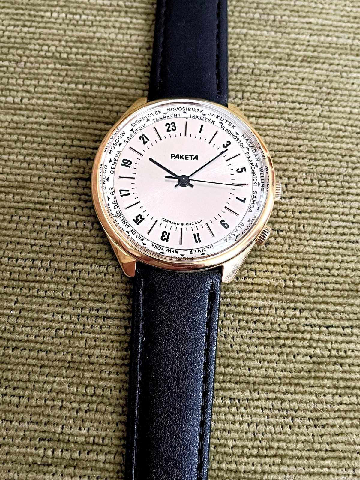 Mechanical wristwatch RAKETA 24 hours, Soviet USSR, 2623.H Polar