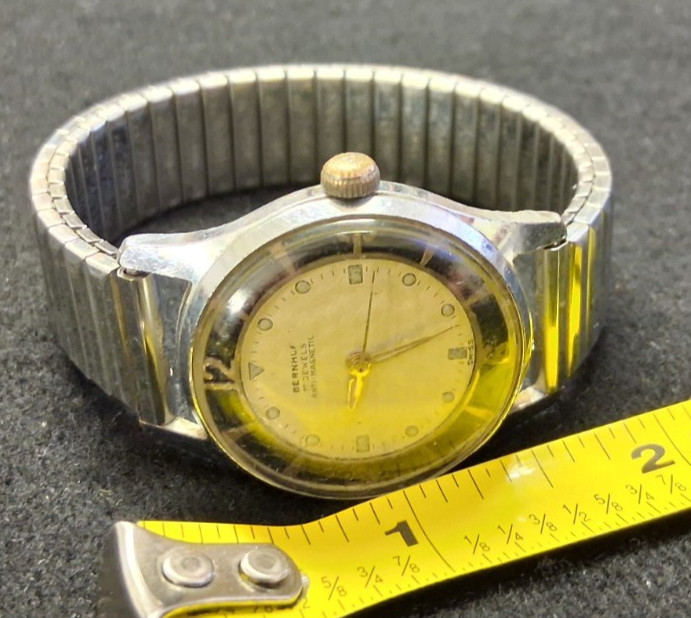 BERNHUF 17 JEWELS ANTI-MAGNETIC SWISS MADE WRISTWATCH TEXTURED WAFFLE DIAL WATCH
