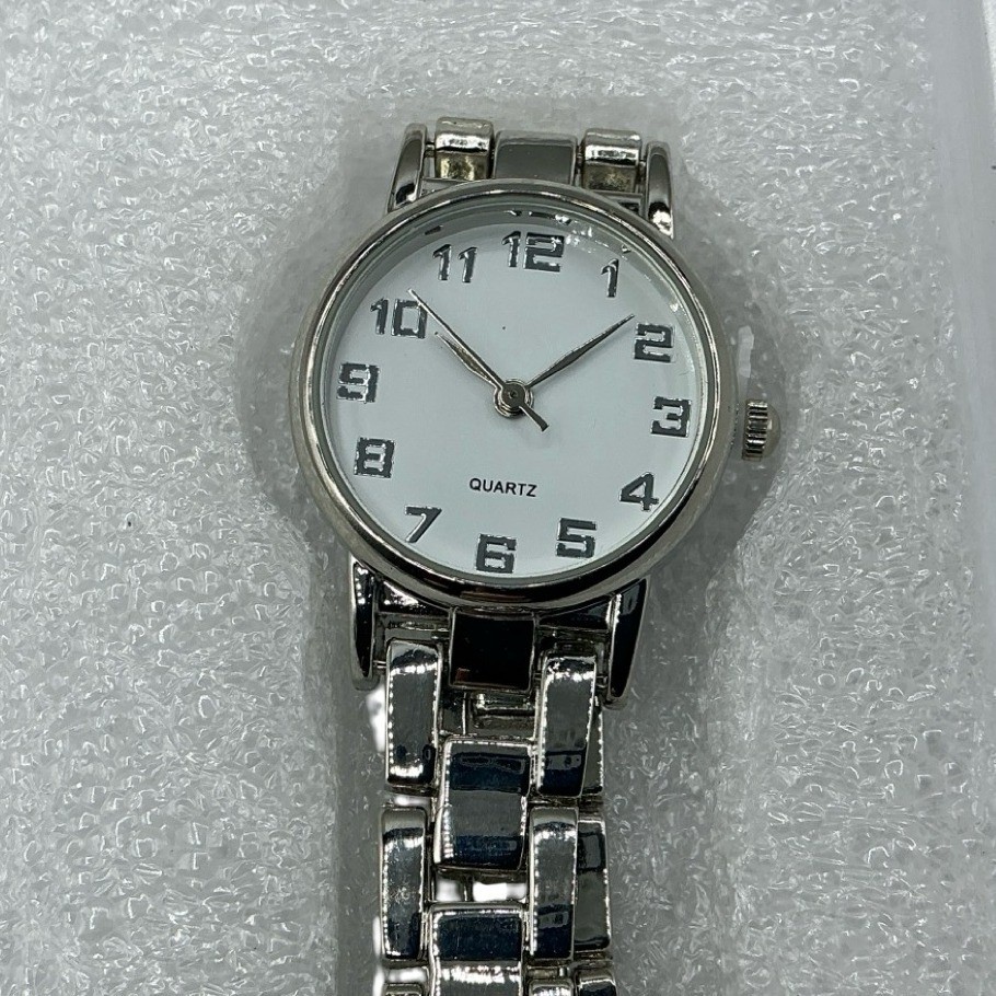 IBSO Boerni Aibisino Silver Tone Link Bracelet Watch White Dial Quartz New Box