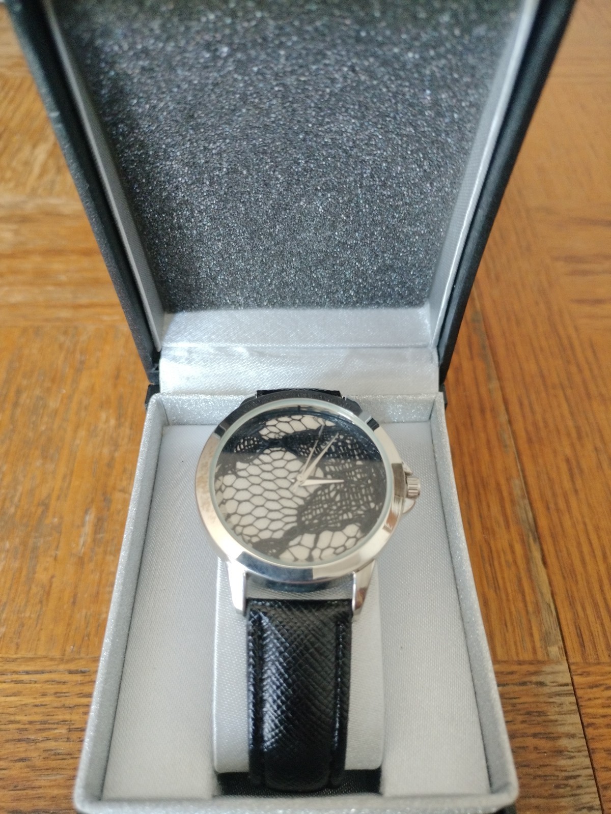 RAMPAGE WOMENS WATCH NEW IN BOX Black Lace