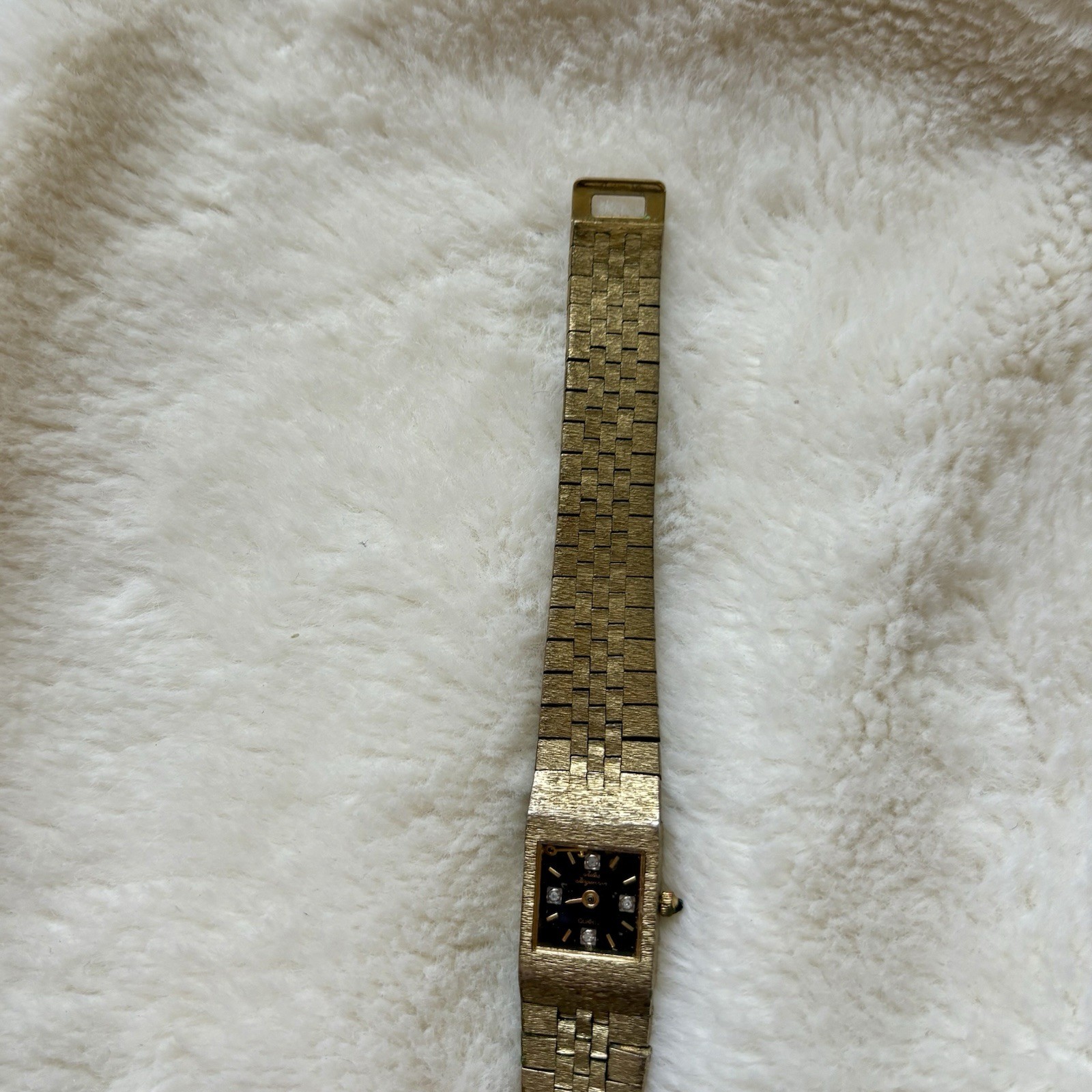 Jules Jurgenson Ladies Vintage Quartz Gold Tone Watch Stainless Steel Jeweled