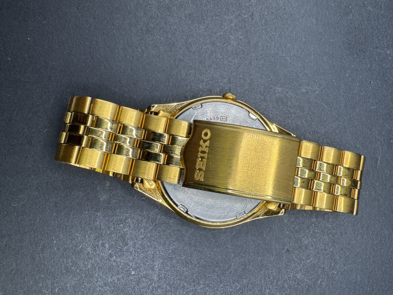 Seiko Quartz 7N43-8A39 Day Date Gold Tone Mens Watch Black Dial 31mm