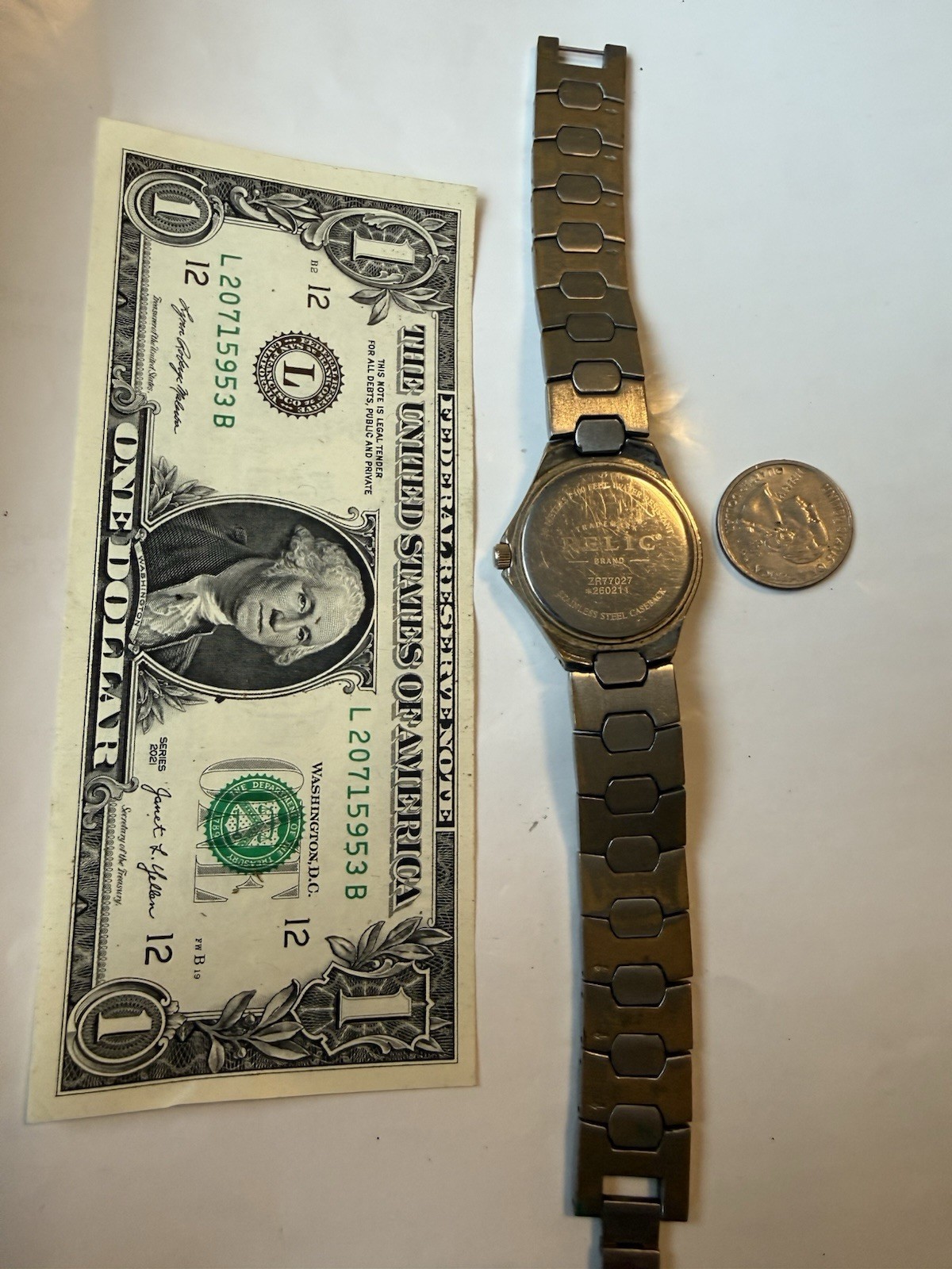 Men’s Relic Water Resistant 100 Feet Model Number ZR77027 Watch