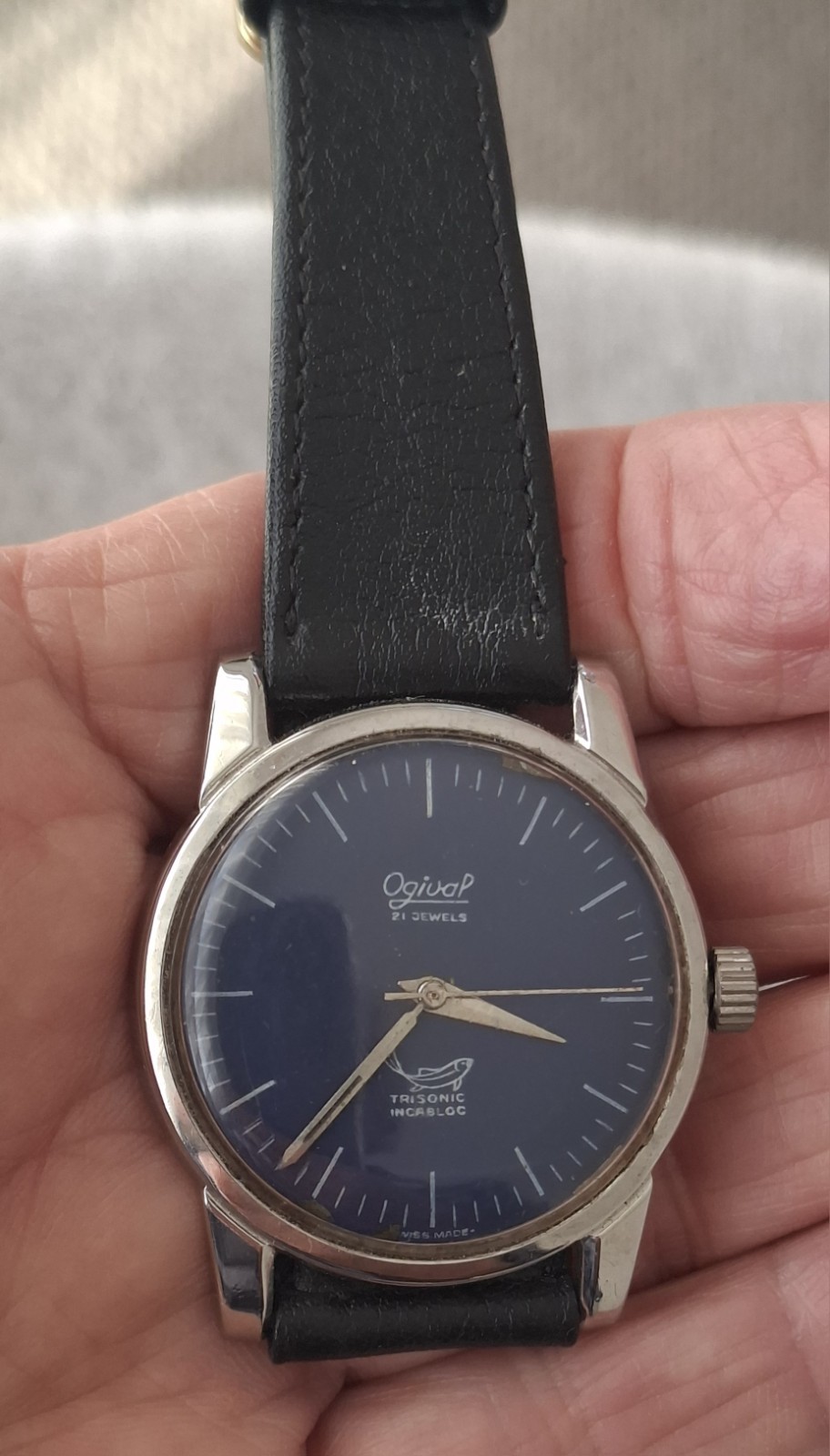 Ogival Trisonic Fisk ( fish ) waterproof watch, made in the 1950’s .1307400 Ser