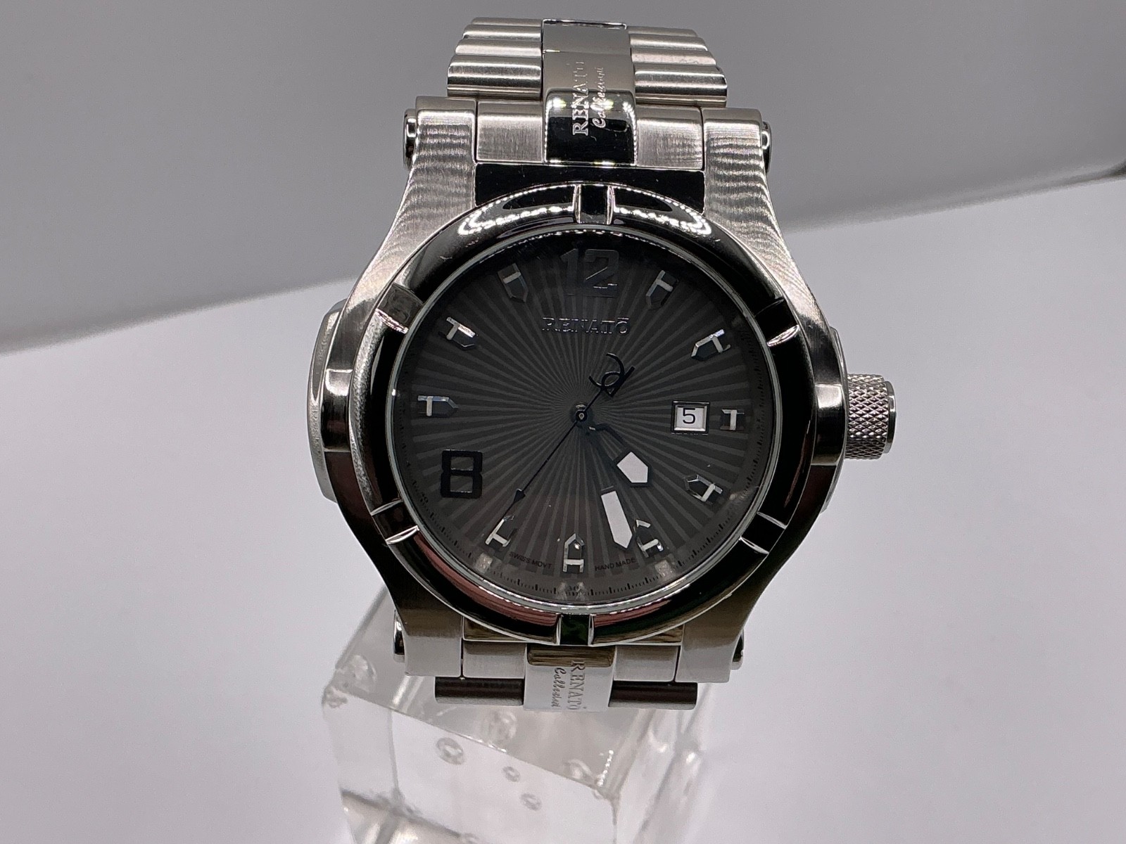 Renató T-Rex Swiss ETA 2824 Automatic LE# 387/672 Gray Sunburst Dial 300M Watch