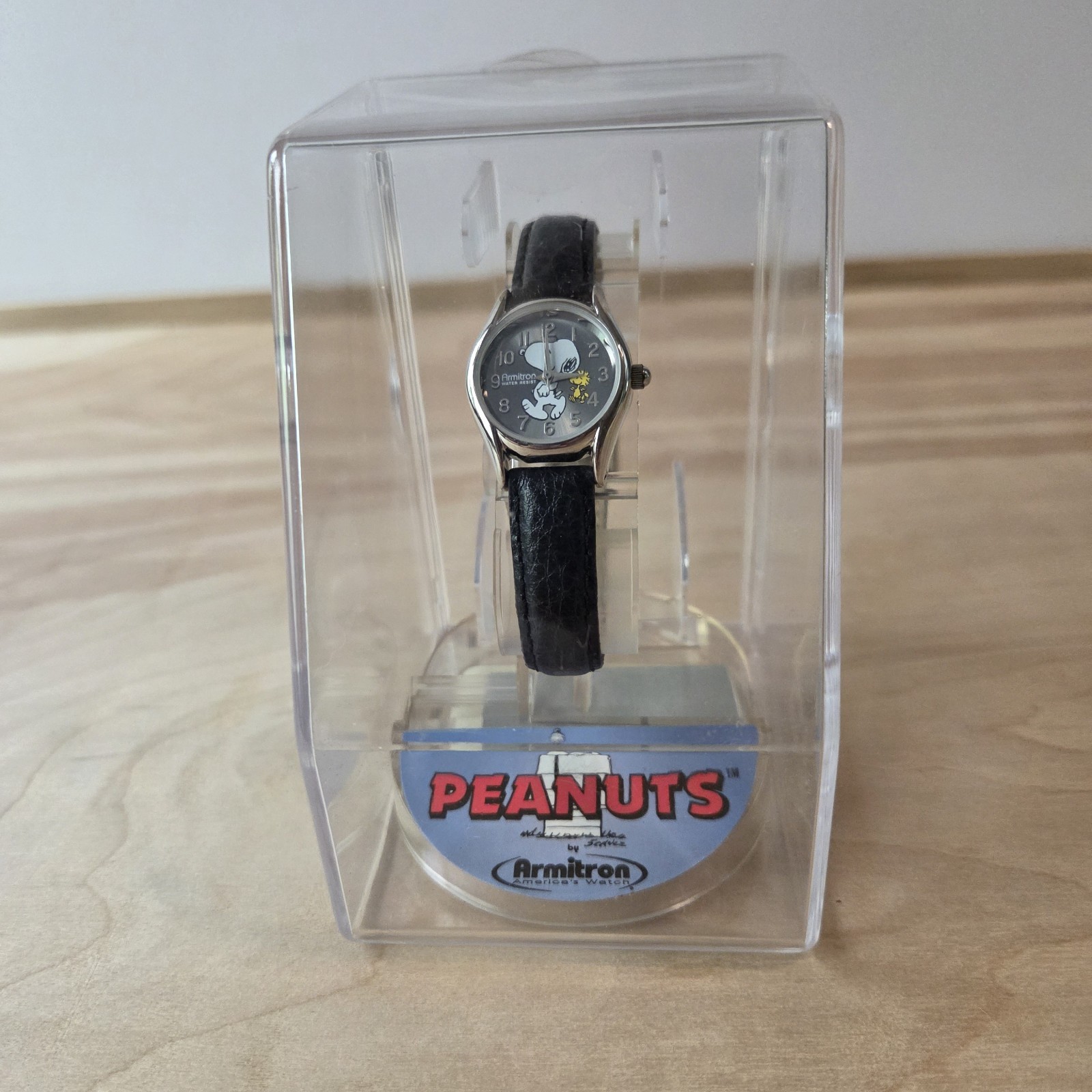 NEW Ladies Armitron Peanuts Snoopy and Woodstock Watch