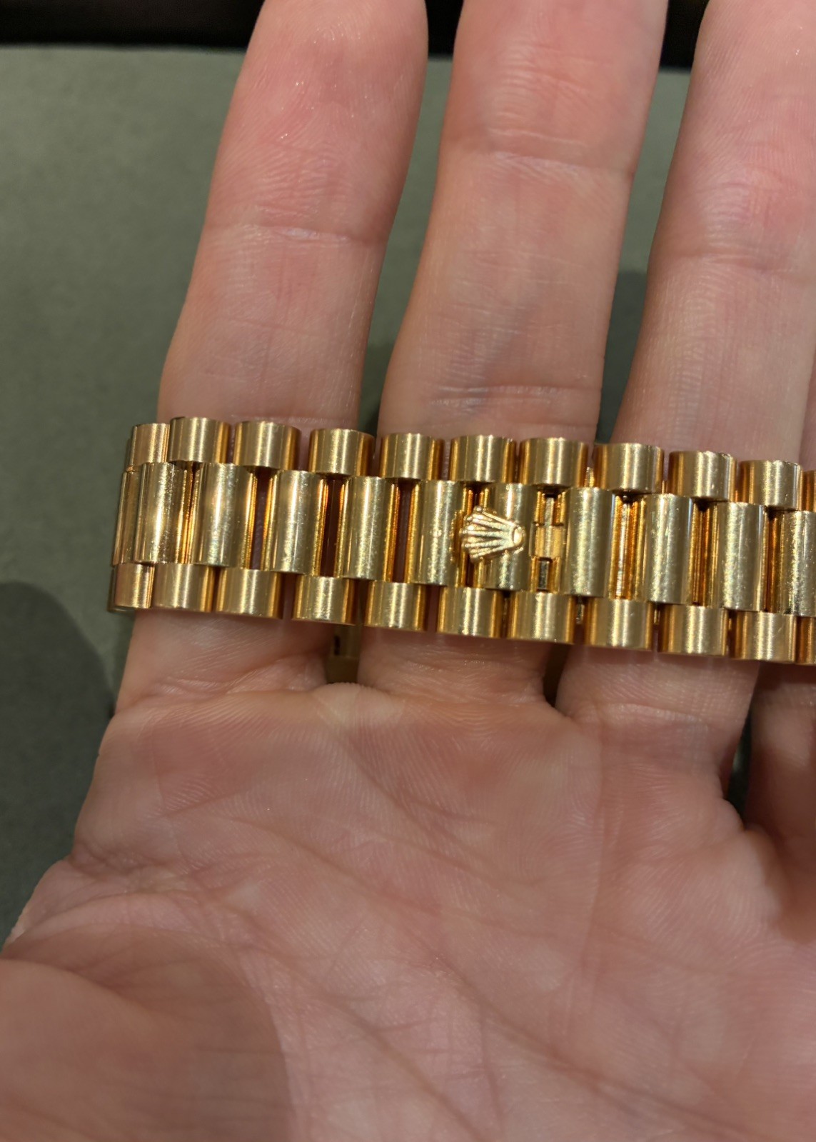 Rolex Day-Date II Presidential 41mm Diamond & Ruby Dial Yellow Gold – 218238