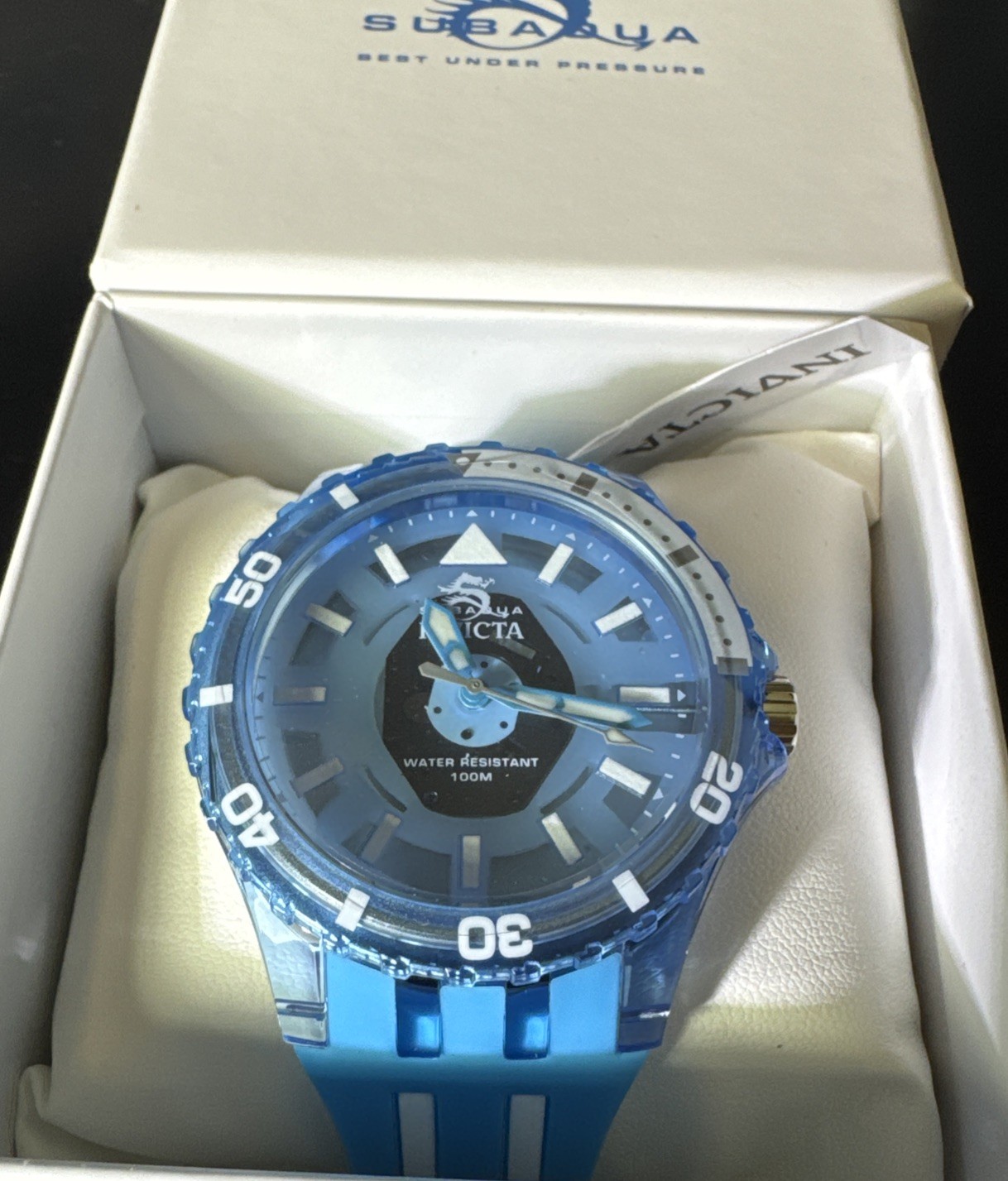 Invicta 69449 Men’s Pro Diver Blue Dial Silicone Watch