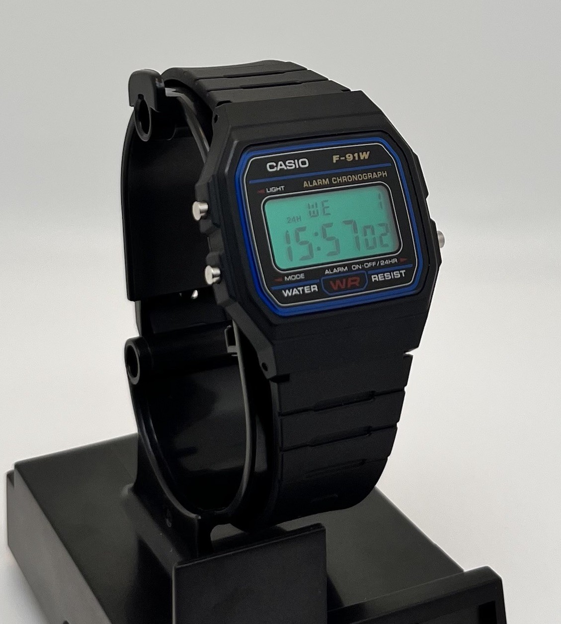 Modded Casio F-91W With Green Digital Screen