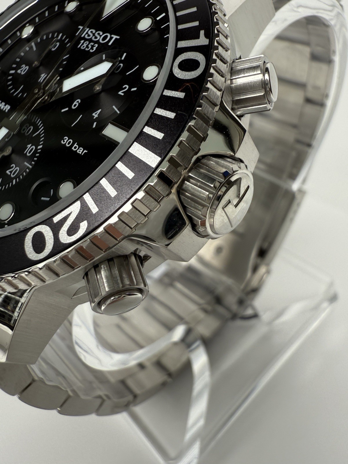 Tissot Seastar 1000 Men’s Black Watch – T120.417.11.051.00