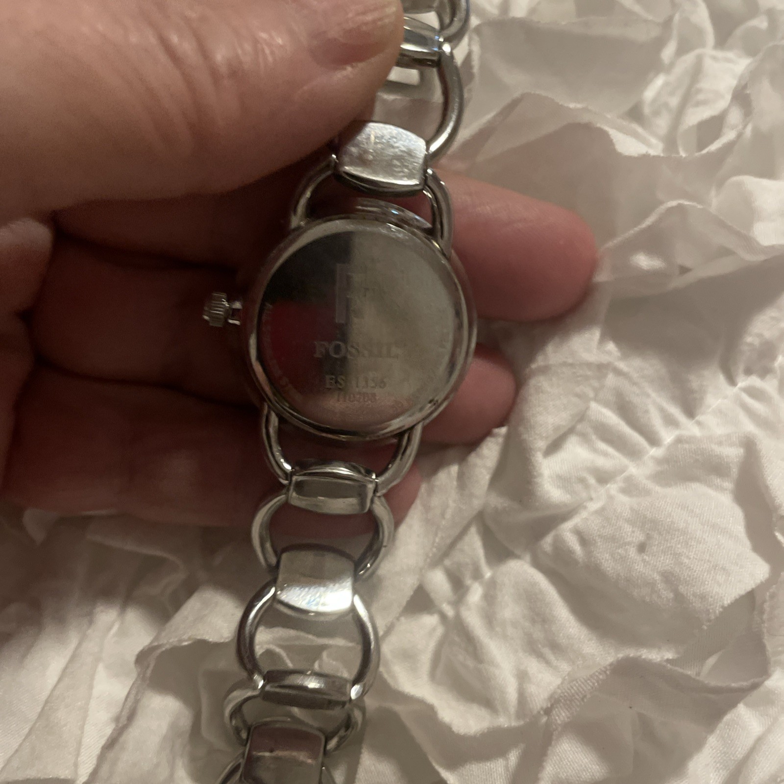 Fossil F2 Women Watch 30mm Round Pink Dial Silver Tone Link Working