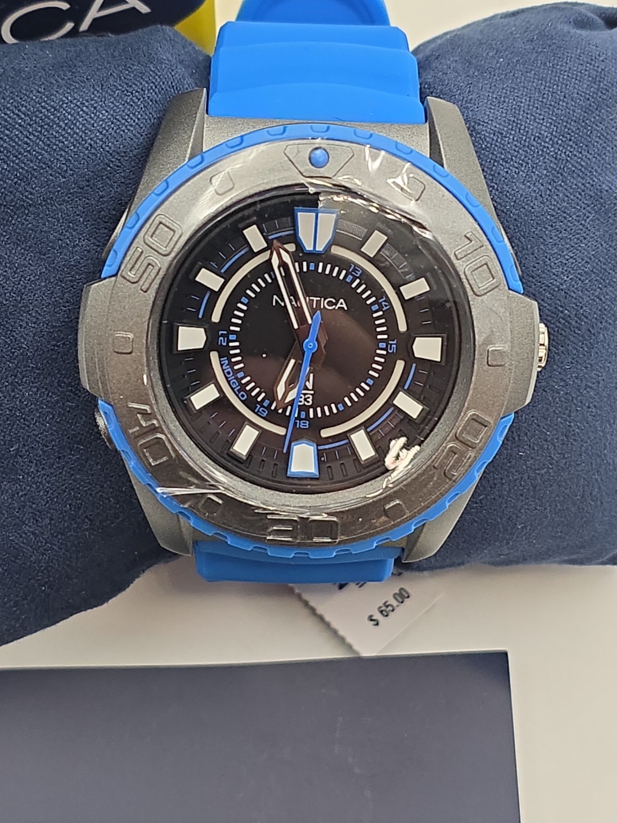 Nautica Coronado Bay Watch NAPCNS217 Blue Silicone, Gray And Black Dial