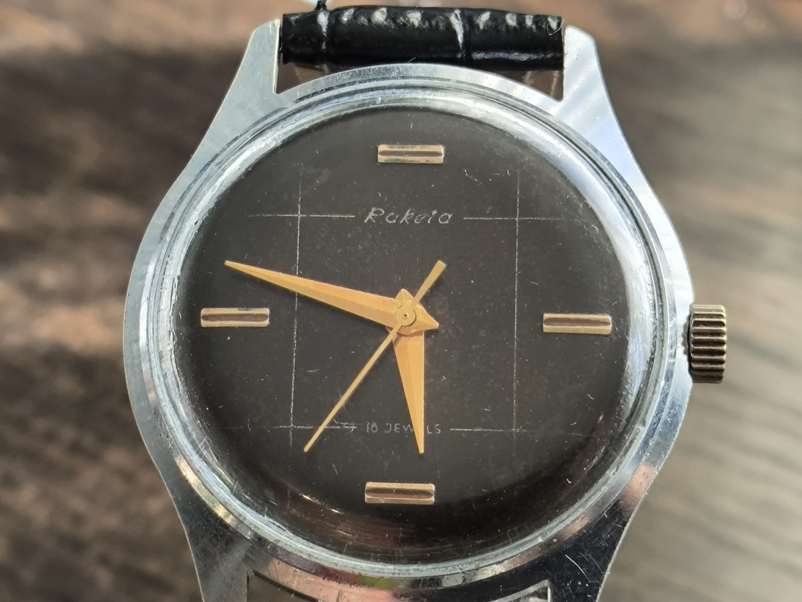 Watch Raketa Baltika Vintage Mechanical rare black dial Soviet USSR Serviced