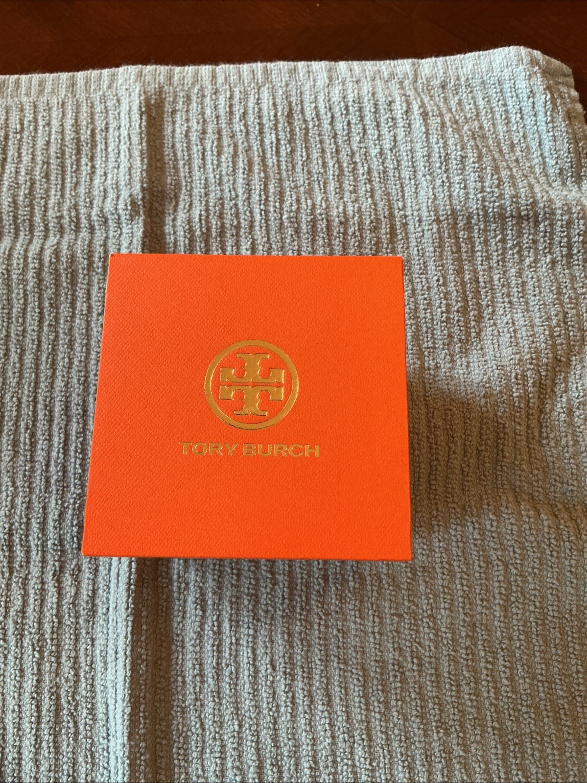 NEW Tory Burch Gold Small Reva Nude Leather Double Wrap Watch TBW4030 Logo