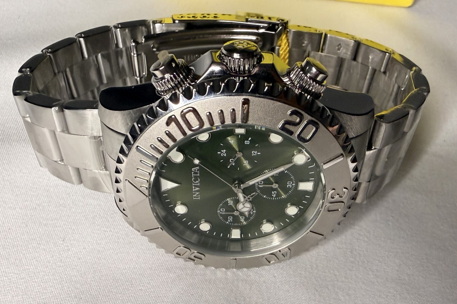 Invicta Pro Diver 49214 Men’s Chronograph Military Green Dial SS 47mm Watch NIB