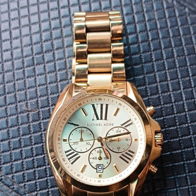 Michael Kors Bradshaw Gold Tone Bracelet Watch Chronograph Date Quartz 50m