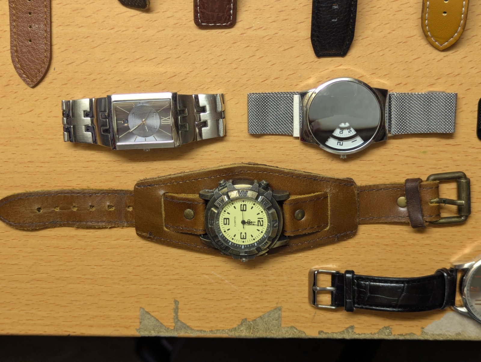 Random Wrist Watch Lot Mens USED Various Brands Styles