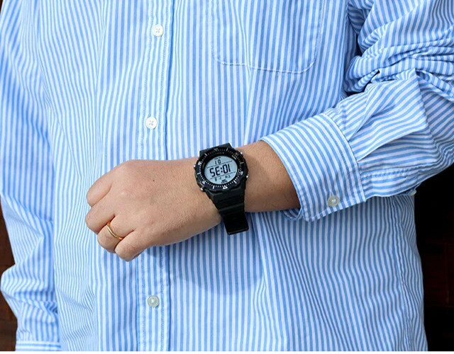 Casio AE-1700H-1AV Digital Watch WR100 10 Year Battery Alarm LED Illuminator NEW