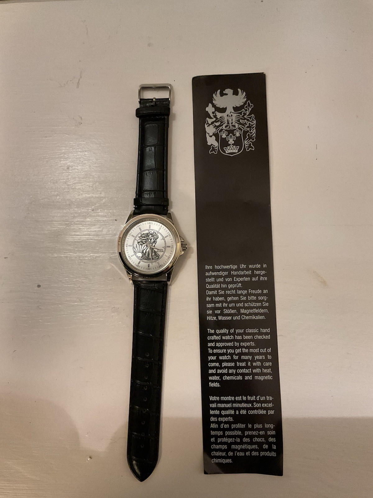 NEW CLASSIC LADY LIBERTY MENS WATCH FAUX LEATHER BLACK STRAP