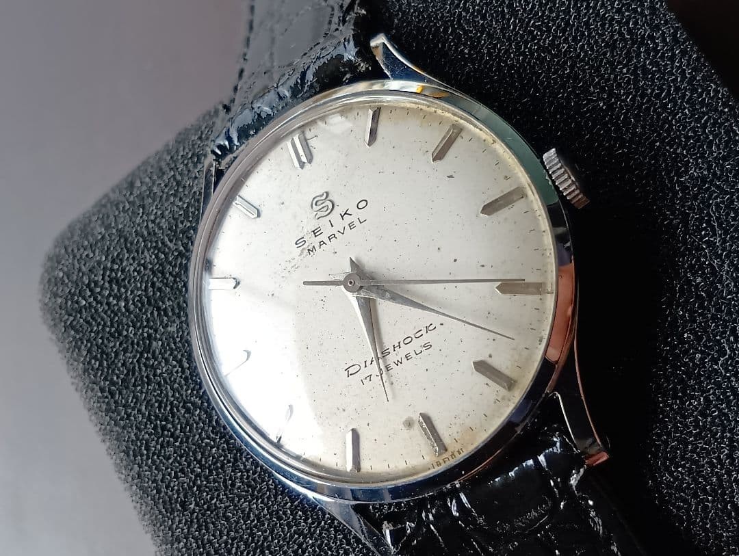 SEIKO MARVEL Hand wound Watch with Diashock 17 Jewels confirmed operational