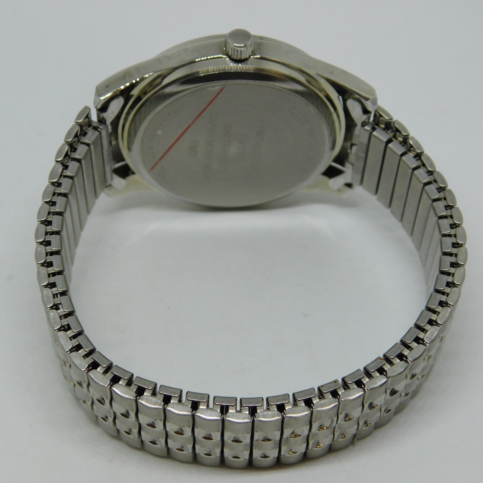 FMD FMDOGE024 Silver Tone Quartz Analog Men’s Watch Sz. 7 1/4″ New Battery