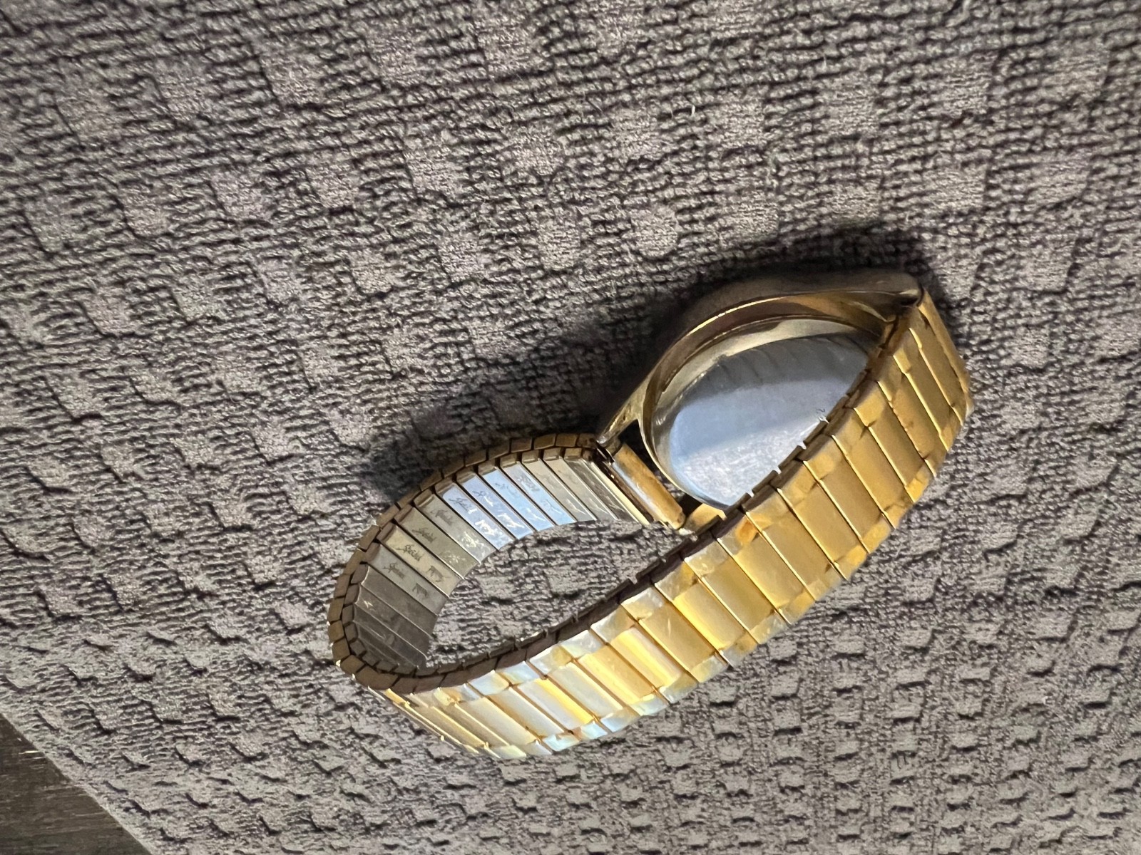 Poljot Watch Russian 18 Jewel Gold Tone